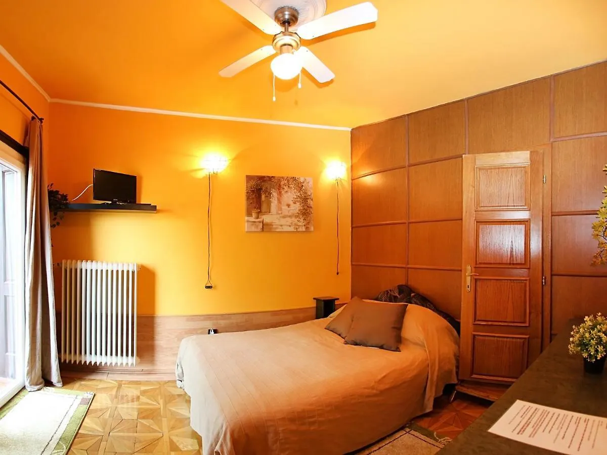 בודפשט Budahome Apartments 0*,  הונגריה