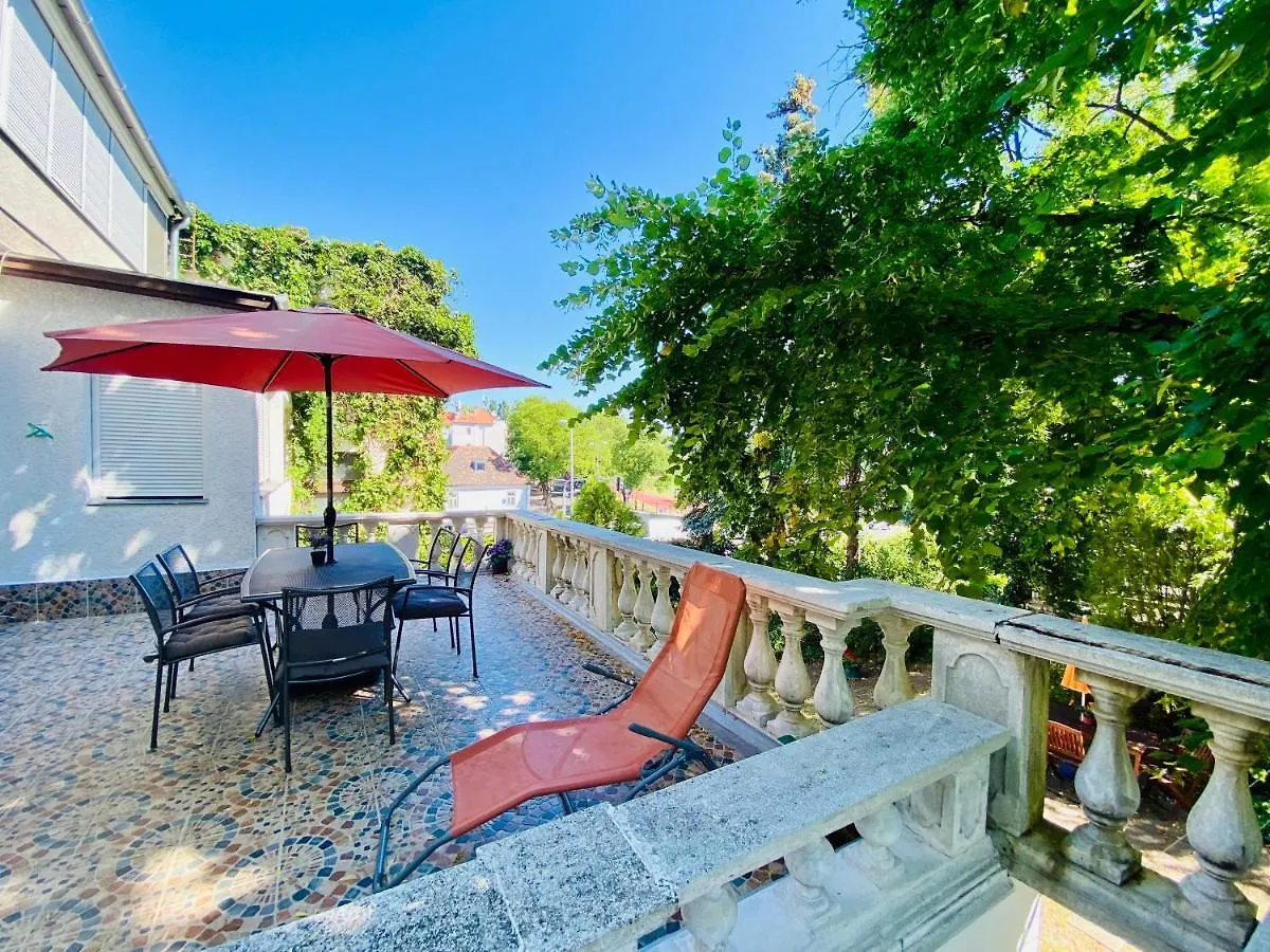 בודפשט Budahome Apartments הונגריה