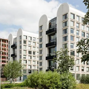 For Students Only Spacious At Flinders House Located In Apartment London